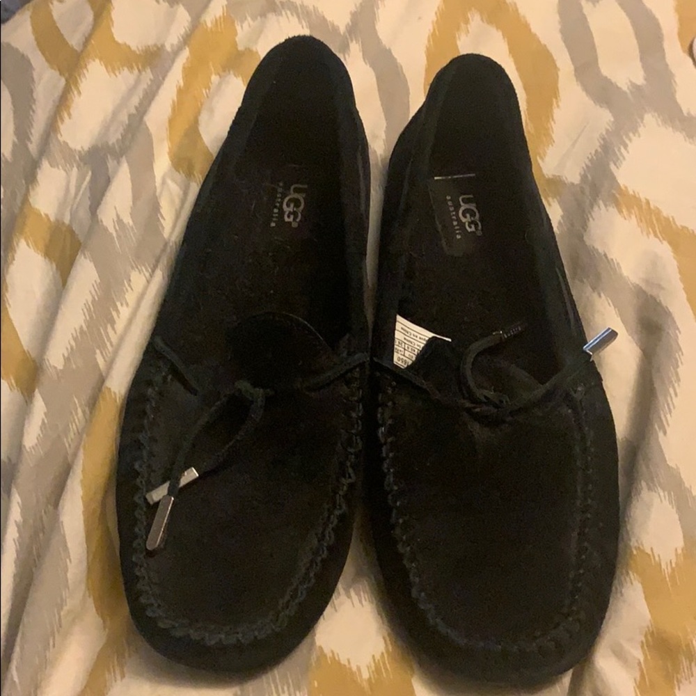 Black UGG moccasin slippers size 9 women’s